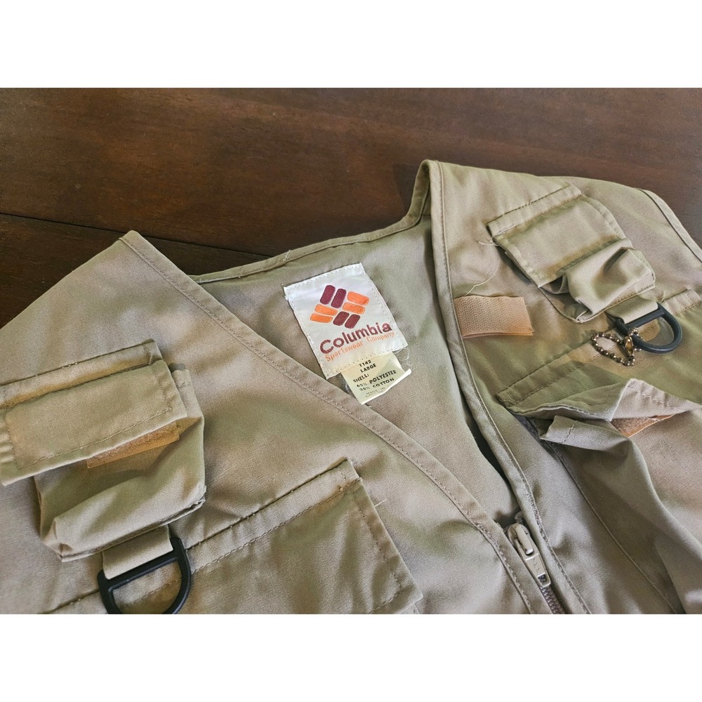 Vintage Columbia Fishing Vest Mens Large Tan Multi-Pocket Utility Gorpcore 1142